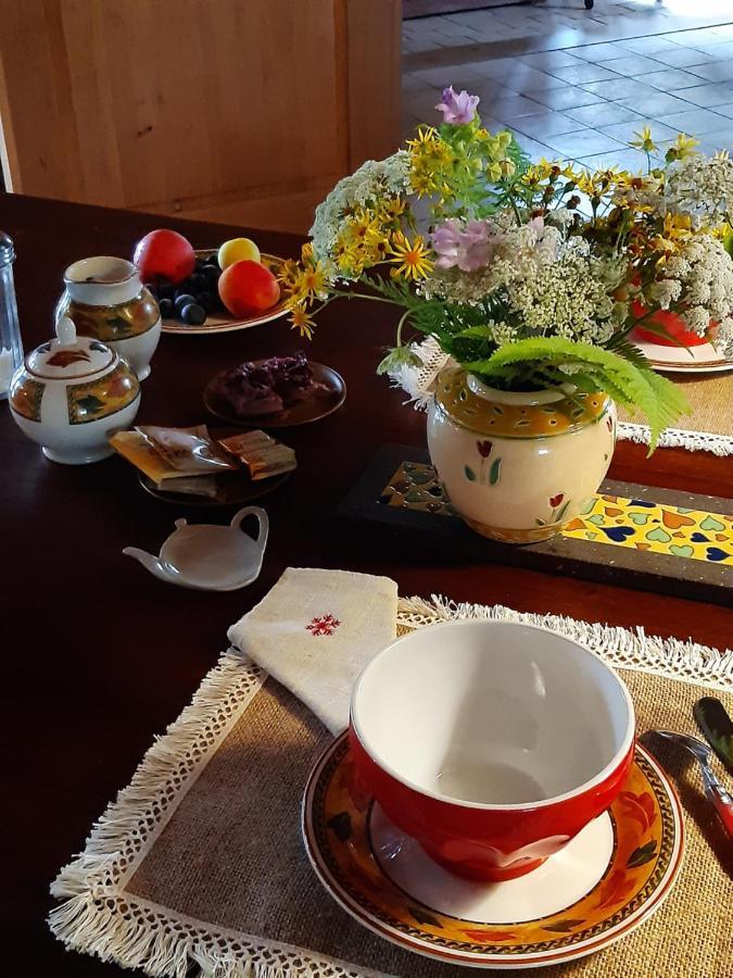 Chez Mialaret Bed and Breakfast Tourniac Buitenkant foto